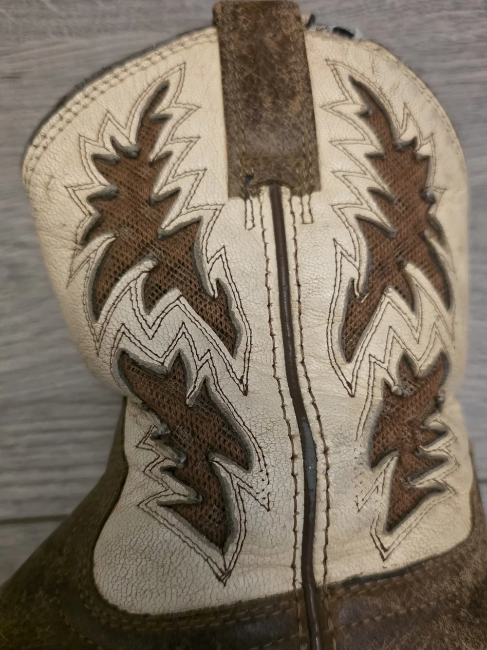 Ariat Kids VentTEK Western Cowboy Boots - Size 11 Youth (Style 10031490)